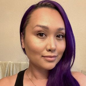 Meet your Posher, Kelli